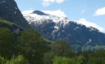 Por Rv13 hacia Trollstigen